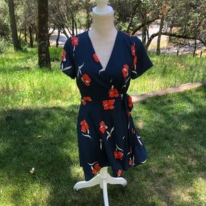 Floral print wrap dress, small